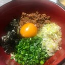 スタミナ満点⭐台湾まぜうどん